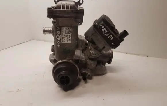 Audi A8 S8 D4 4H EGR valve cooler 059131515BQ 059131503S