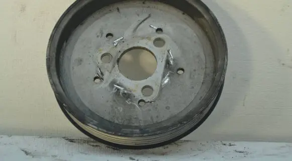 Audi A4 S4 B5 8D Power steering pump pulley 059145255