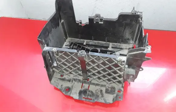 Renault Scenic III - Grand scenic III Battery box tray T06009A180