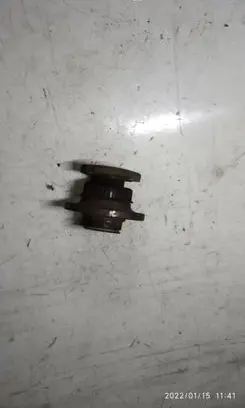 Rear wheel hub