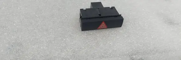Audi A6 S6 C6 4F Hazard light switch 4F0941509 9751216 11606F