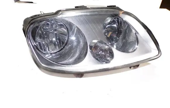 Volkswagen Caddy Headlight/headlamp