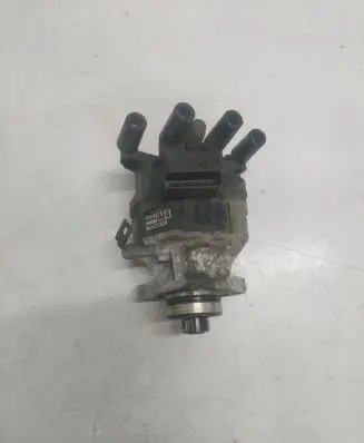Mazda 323 Spark distributor T2T60671