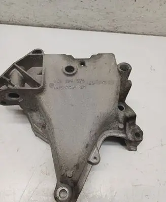 Volkswagen Golf VII Engine mounting bracket 04E199275