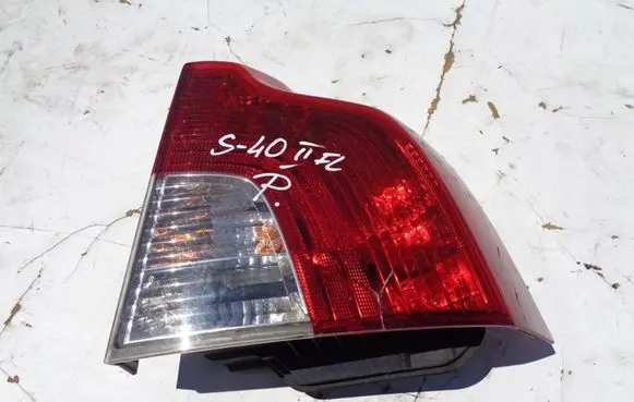 Volvo S40 Rear/tail lights