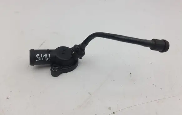 Audi A4 S4 B9 Breather/breather pipe/hose 04L121131A