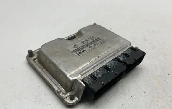 Skoda Fabia Mk1 (6Y) Engine control unit/module 038906019KT 0281011219 1039S02920