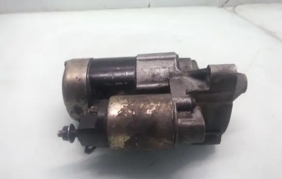 Peugeot 607 Starter motor