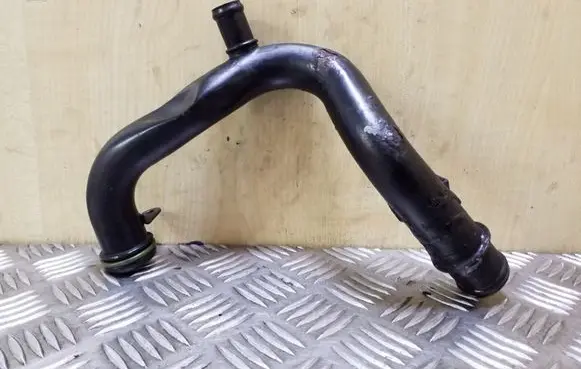 Audi A5 8T 8F Engine coolant pipe/hose