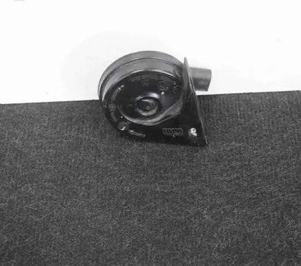 Mercedes-Benz E C207 W207 Horn signal A2075421020