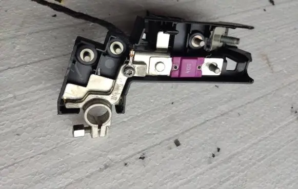 Audi A1 Positive cable (battery) 2Q0915459 180430