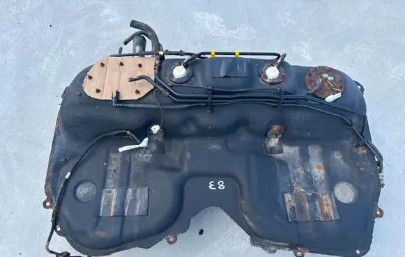 Subaru Forester SG Fuel tank
