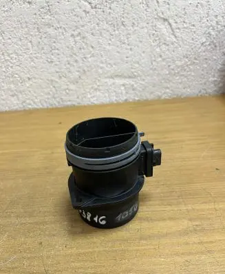 Volkswagen Caddy Mass air flow meter 0281002956 372789938