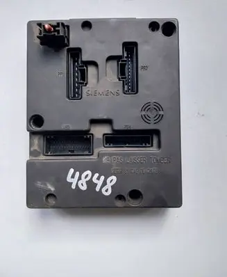 Renault Scenic I Central body control module 8200029342A S108502610C