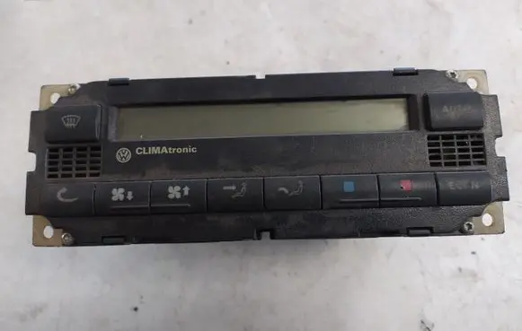 Volkswagen PASSAT B5 Climate control unit 3B2907044A 5HB00761703