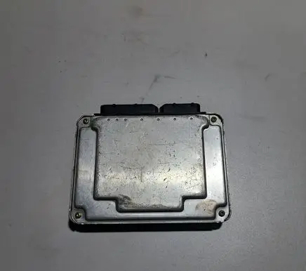 Audi A6 S6 C5 4B Engine control unit/module 8E0907401P 0281011136 1039S01813