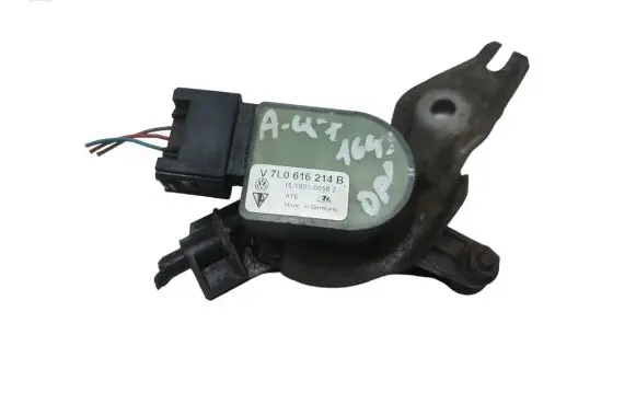 Audi Q7 4L Air suspension front height level sensor 7L0616214B 4E0907503C 15160100582
