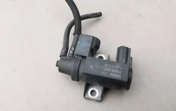 Toyota RAV 4 (XA30) Turbo solenoid valve 258190R011 T0Y0TA 70051308