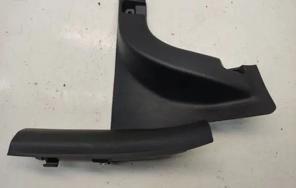 Hyundai Kona I Rear seat side bottom trim 85875K4000