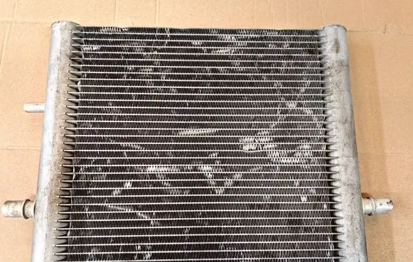 Land Rover Defender Coolant radiator LPLA8D048AB
