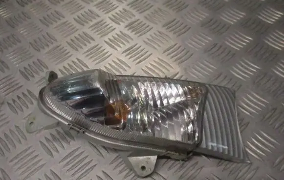Suzuki Esteem Baleno Front fender indicator light 92-5203B