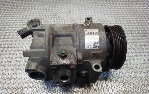 Volkswagen Caddy Air conditioning (A/C) compressor (pump) 5K0820803A 210526