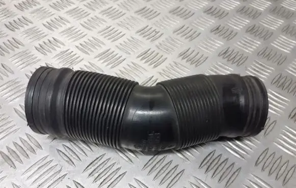 Volkswagen Polo IV 9N3 Intercooler hose/pipe 6Q0129684C