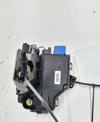 Audi A8 S8 D3 4E Front door lock 4E1837015