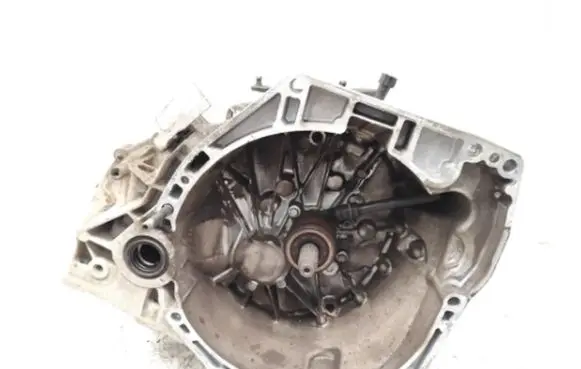 Nissan Qashqai Manual 6 speed gearbox 
