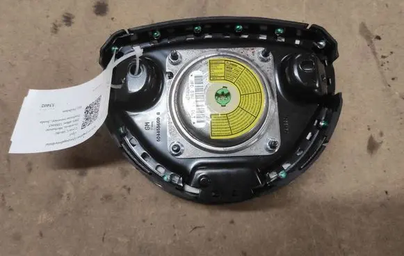 Opel Corsa C Steering wheel airbag 13188241