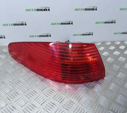Peugeot 607 Rear/tail lights 2543G