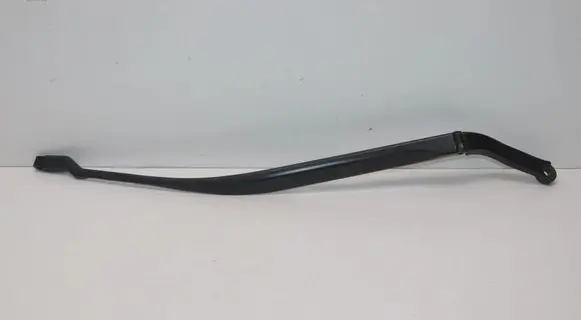 Maserati Ghibli Windshield/front glass wiper blade 670001642