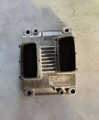 Fiat Bravo Engine control unit/module 0261201635