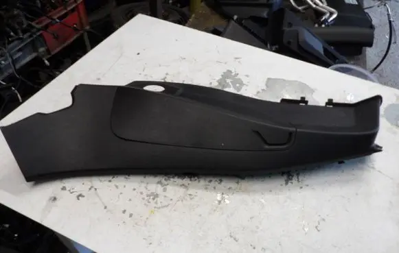 Renault Megane IV Seat belt trim 769187673R
