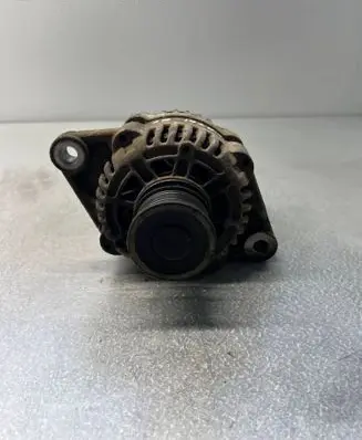 Opel Insignia A Generator/alternator 13588306
