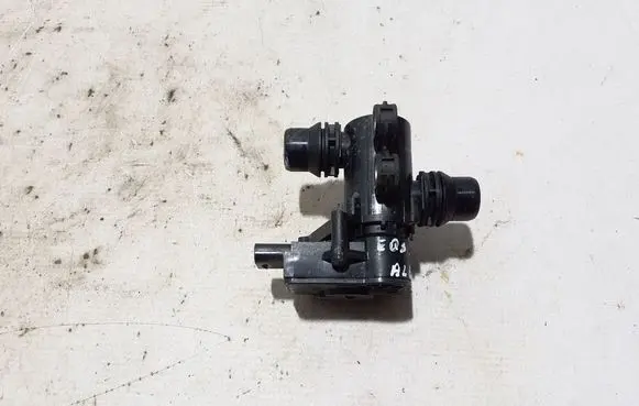 Mercedes-Benz EQS V297 Electric auxiliary coolant/water pump A0005061500