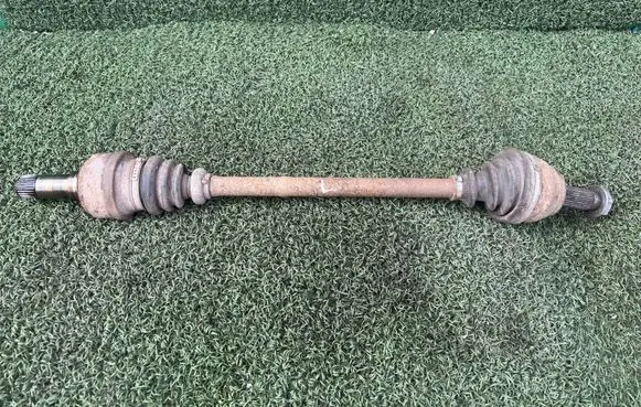 Mercedes-Benz Vito Viano W639 Rear driveshaft 6393501210 A6393501210