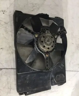 Peugeot Boxer Radiator cooling fan shroud 8240120