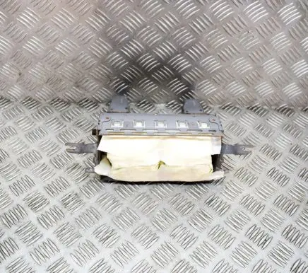 Mitsubishi Pajero Passenger airbag 14506229