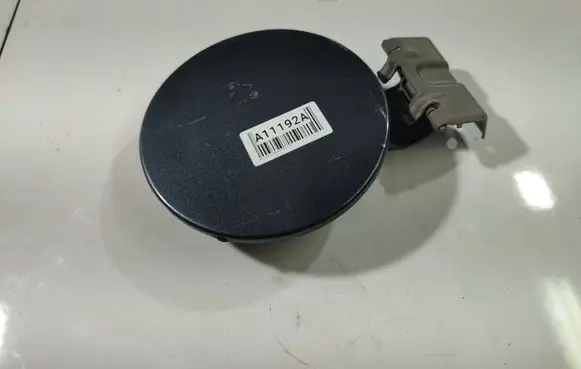 Mitsubishi Grandis Fuel tank cap 