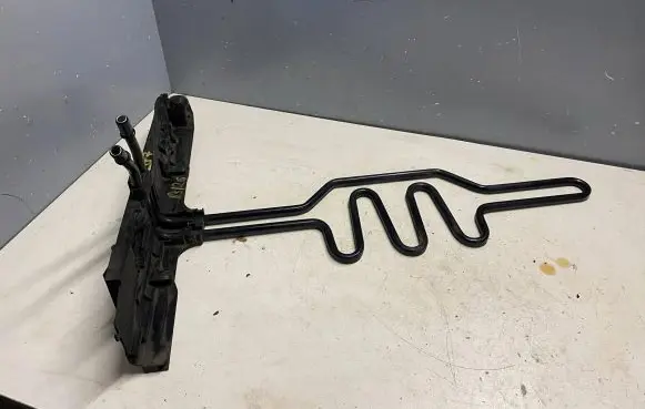 BMW 1 E81 E87 Power steering hose/pipe/line 17107524912 11074810 PA66GF30
