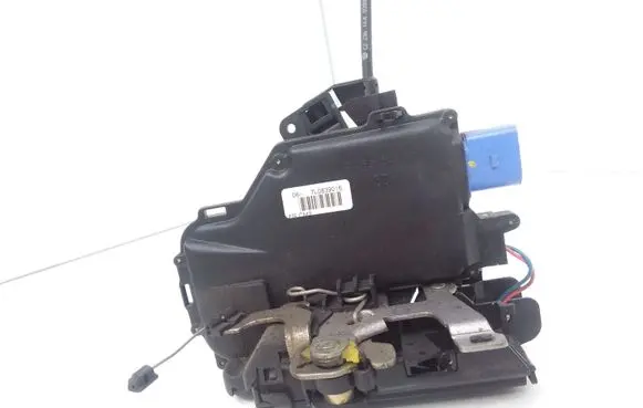Volkswagen Golf V Rear door lock 7L0839016 1K4839086D