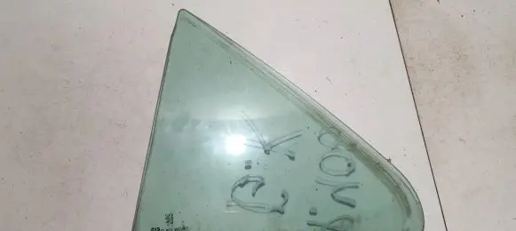 Peugeot 406 Rear vent window glass 