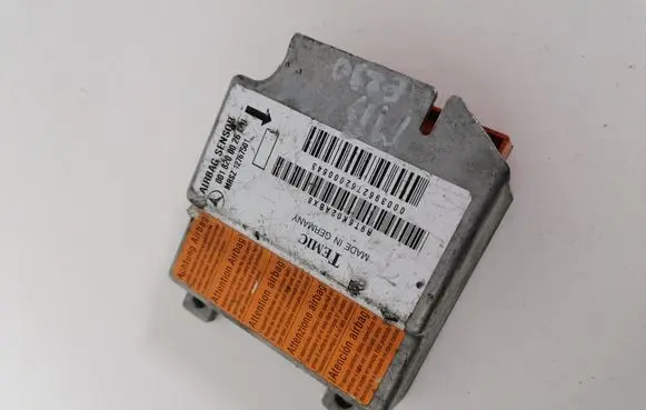 Mercedes-Benz CLS C219 Airbag control unit/module 0018200026 12767501