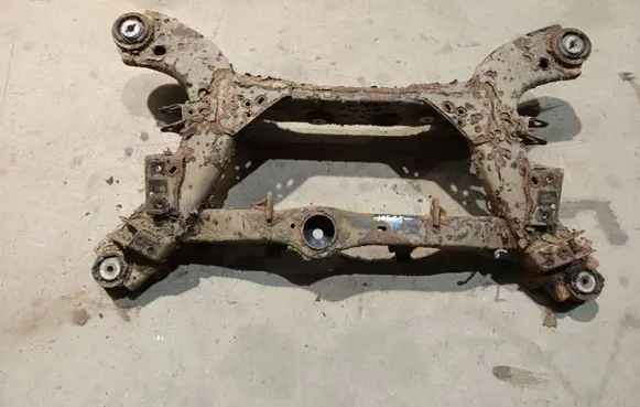 Chrysler 300 - 300C Rear subframe 