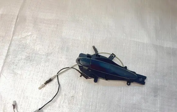 BMW X6 E71 Front door exterior handle 7209882