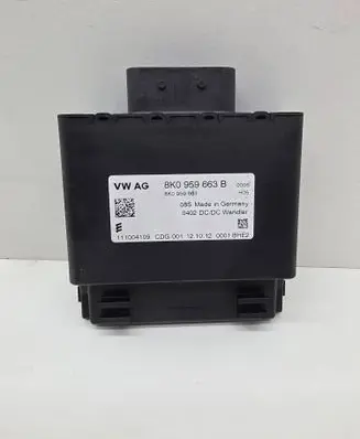 Audi A4 S4 B8 8K Voltage converter/converter module 8K0959663B 111004109 8K0959663