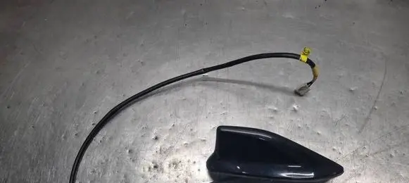 Toyota Auris E180 Aerial GPS antenna V310838C