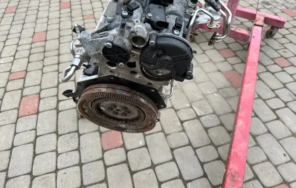 Volkswagen T-Cross Engine DKR 04C103023J