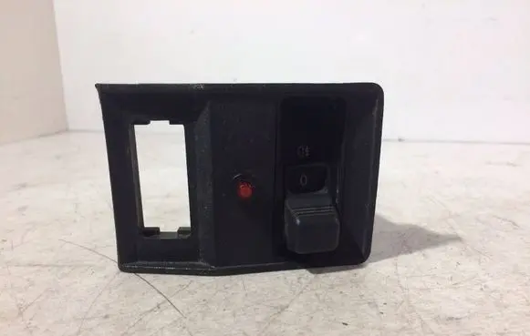 BMW 5 E34 Fog light switch 613183512419